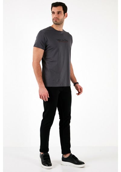 Buratti Pamuklu Slim Fit Bisiklet Yaka Yazılı Erkek T Shirt 541Enjoy Füme