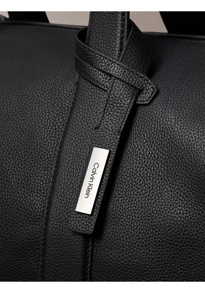 Calvin Klein Leather Large Duffle, Ub1 Siyah Erkek Spor Çantası