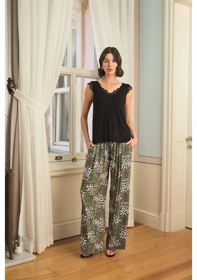 Monamise Kadın Çiçek Yaprak Ve Etnik Desenli Dantelli 3'lü Pijama Takımı 24148 Siyah