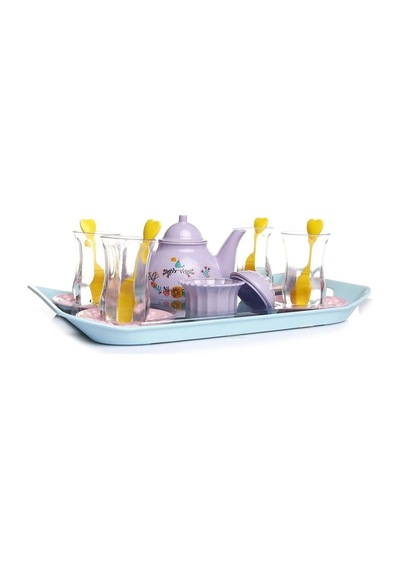 Kutulu Çay Vakti Ince Belli Bardaklarla Urt-011-001