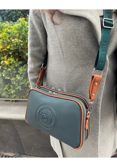 Just Polo Kadın Yeni Sezon Orta Boy Lakos Kumaş 5 Bölmeli Postacı Omuz Çantası Ebat 28 X 18 Cm Yeşil - Taba