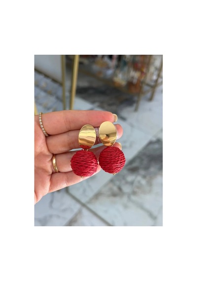 Gold Detaylı Kırmızı Hasır Küpe
