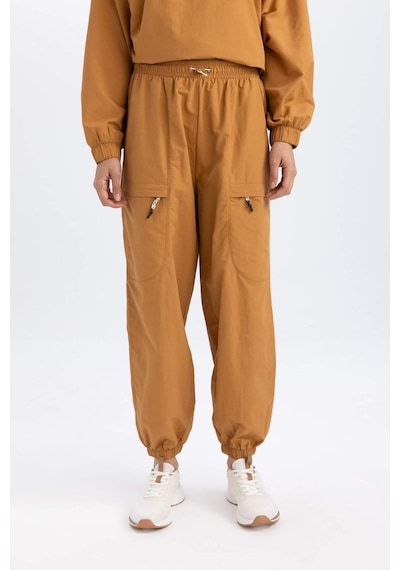 DeFactoFit Sporcu Jogger Eşofman Altı Loose Fit Cepli Beli Paçası Lastikli Standart Boy B4214AX24SPBN173