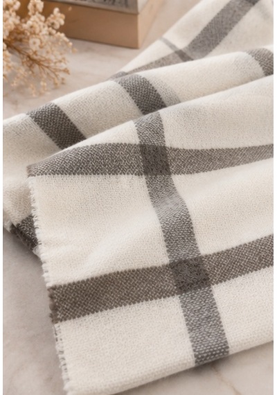 Milano Soft Touch Ekru Gri Ekose Desenli Kadın Şal Old Money Stil, Yumuşak Dokulu, Oversize Görünümlü, Premium Sonbahar Kış Boyun Şalı Çok Renkli