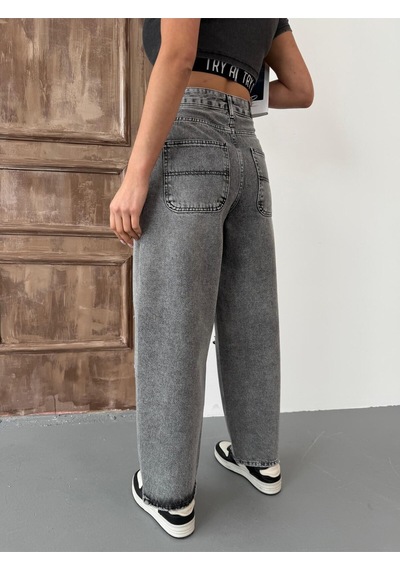 Kadın Skater Fit Yırtık Detaylı Yüksek Bel Kot Pantolon Gri Gri