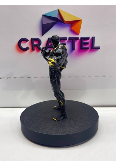 Black Panther Altın Detaylı Figür - Kara Panter Ayakta Duruş Pozu Biblo Marvel Avengers Masaüstü Dekoratif Obje Koleksiyonluk