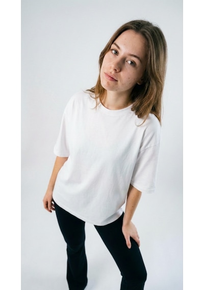 Kadın Oversize Düz Beyaz Renk Bisiklet Yaka Basic Tişört BEYAZ