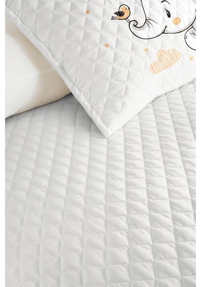Evimde Bambaşka Yıldızlı Fil Çocuk Odası Tek Kişilik Pike Takımı - Yıldız Bulut 160x220 CM Kapitone Yatak Örtüsü Evimde Bambaşka Yıldızlı Fil Çocuk Odası Tek Kişilik Pike Takımı - Yıldız Bulut 160x220 CM Kapitone Yatak Örtüsü