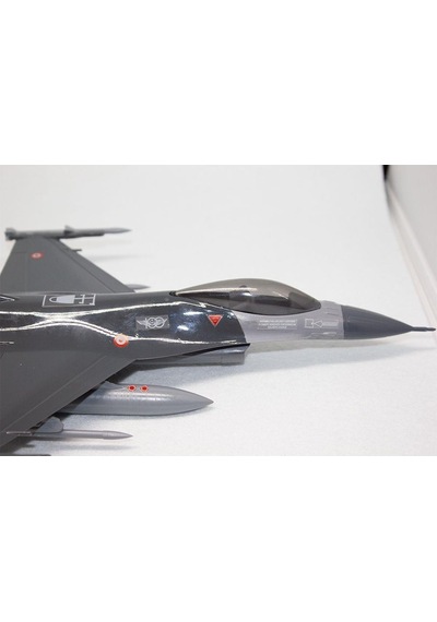 F-16c Maket Montajlı 151 Fılo Tunc 1