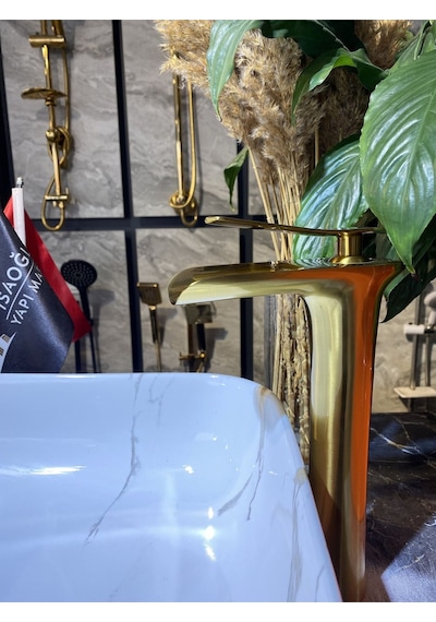 İsaoğlu Yapı Mat Gold Çanak Lavabo Bataryası Şelale Lavabo Musluğu Fırçalanmış Mat Altın Batarya Gold