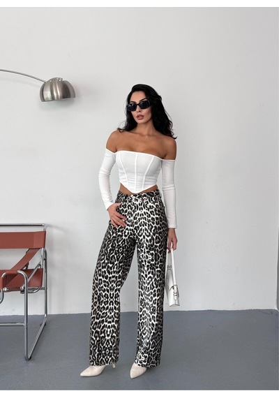 Kadın Kahve-beyaz Leopar Desenli Wide-leg Yüksek Bel Kot Pantolon Denim Kumaş Kahverengi Kadın Kahve-beyaz Leopar Desenli Wide-leg Yüksek Bel Kot Pantolon Denim Kumaş Kahverengi