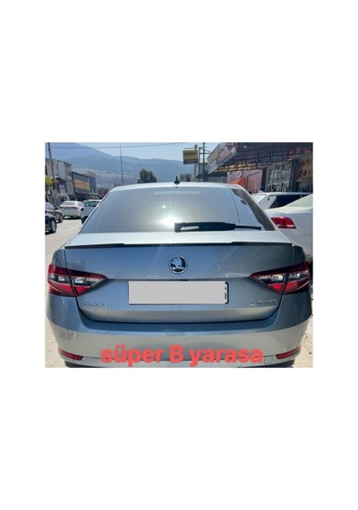 Süper B Yarasa Astarlı Plastik Spoiler