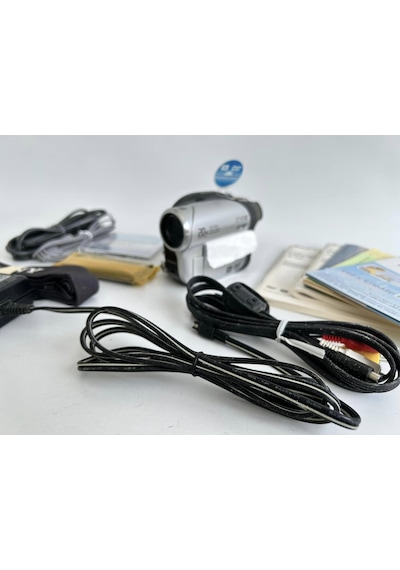 Sony DCR-DVD653E 800X Zoom Video Kamera Bataryasız