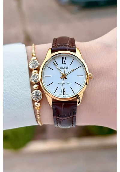 Casio Csıste217 Kadın Kol Saati