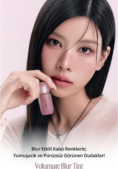 Blur Efektiyle Dolgun Görünüm Sunan Kadife Bitişli Tint Volumate Blur Tint 111 Antique Red Plum