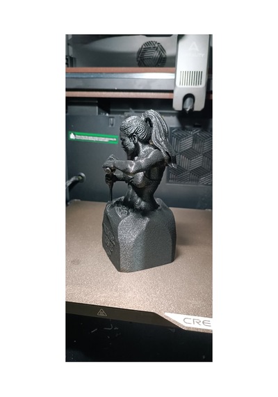 Never Give Up Motivasyon Heykeli 17 Cm Fit Kadın Dekoratif Biblo, Sporcu Masaüstü Dekoru, Fitness Temalı