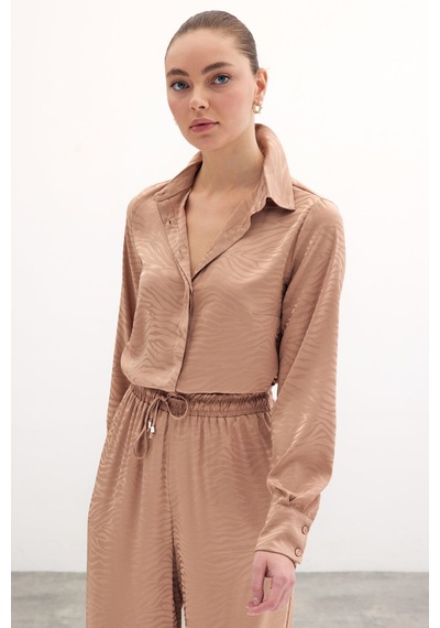 Sateen Desenli Düz Klasik Gömlek - Camel