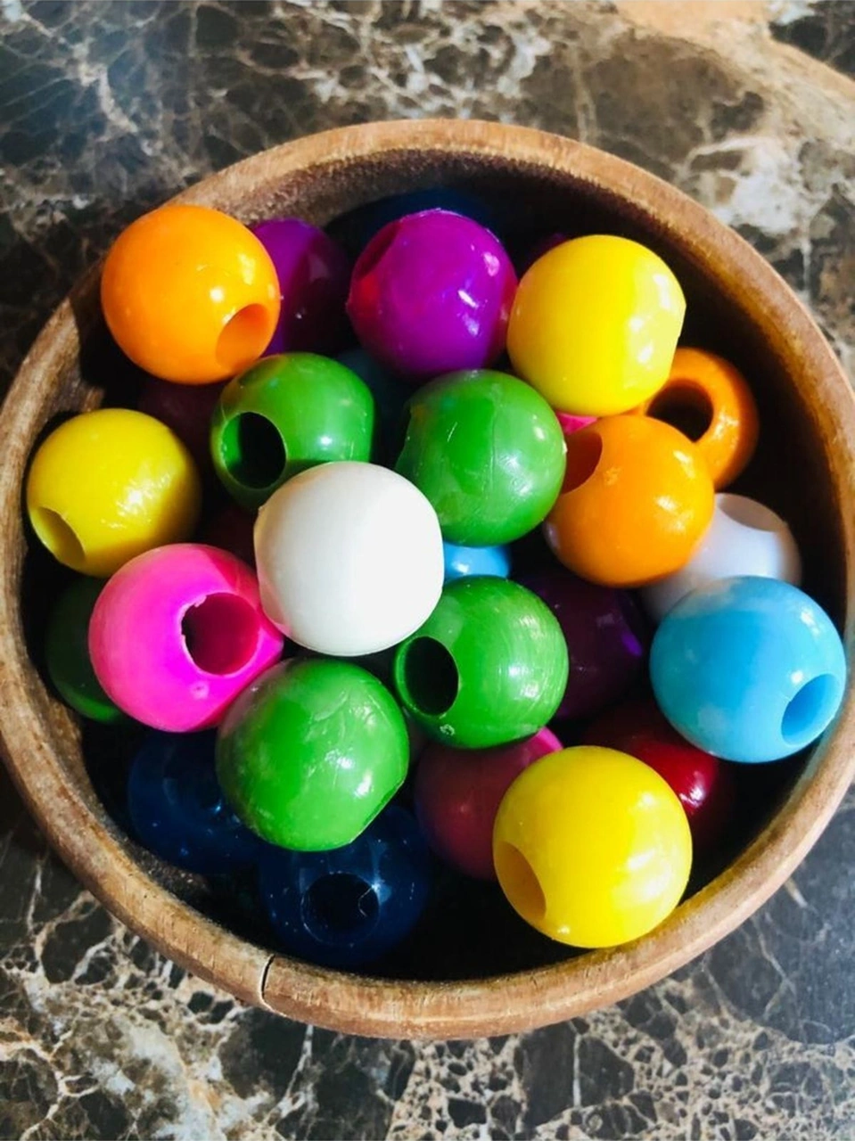18 Mm Karışık Renkli Plastik Boncuk - 25 Adet -