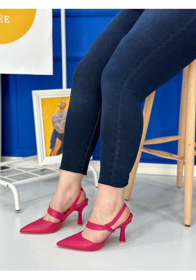 Strap Model 8 CM Topuklu Ayakakbı Fusya Fuşya