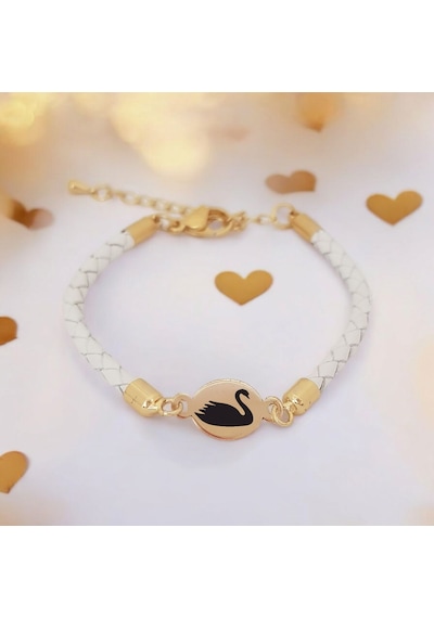 Kuğu Temalı Doğal Beyaz Derili Oval Motifli 14 Ayar Altın Plakalı Hediye Bileklik-529sembol Kuğu