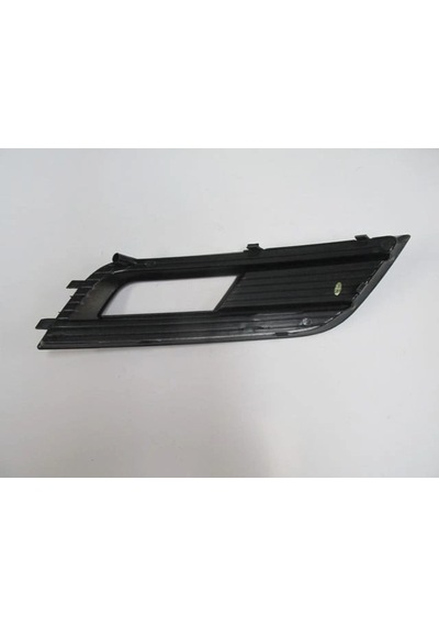 Audi A4 - 2013-2015 Sis Lamba Kapağı Sol Delikli Nikelaj Çıtasız Oem No: 8k0807681k01c