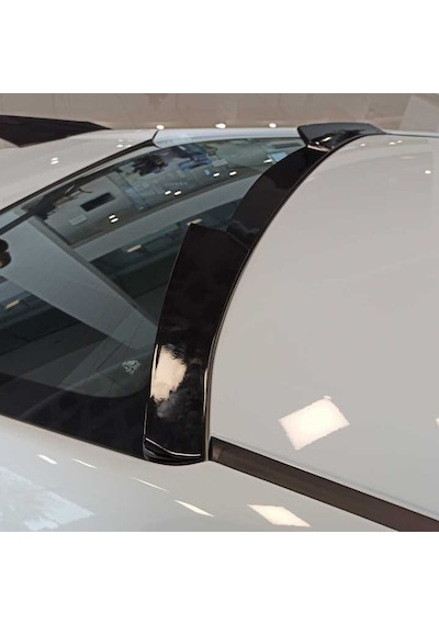 Honda Cıvıc Fc5 Cam Üstü Rs Spoiler Pıano Black
