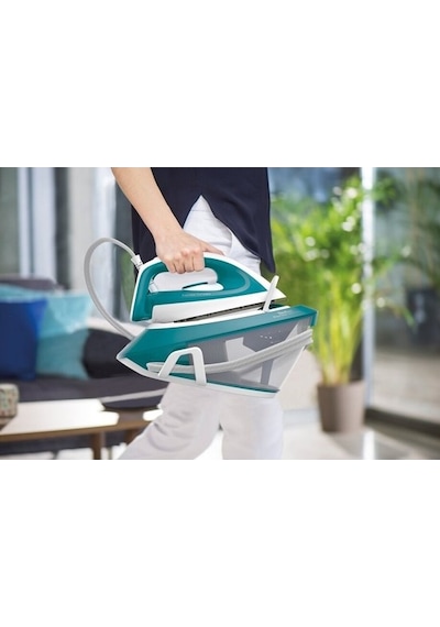 Tefal SV7111 2800 W Express Compact Buhar Kazanlı Ütü