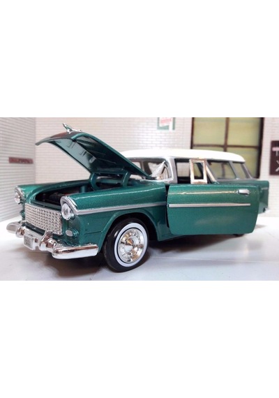 Motormax 1955 Chevrolet Bel Air Nomad 1/24 Yeşil Model Araba