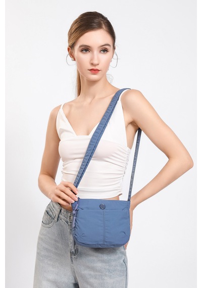 Smart Bags Siyah Ultra Hafif Kumaş Günlük Küçük Boy Kadın Çapraz Çanta