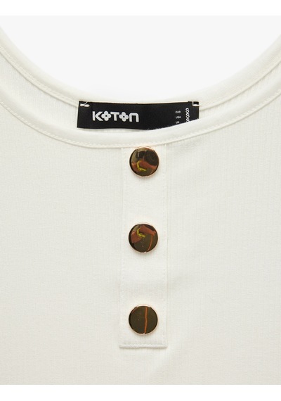 Koton Viskon Kumaş Slim Fit Düğmeli Henley Yaka Atlet Bluz Ekru 7wak10039ek