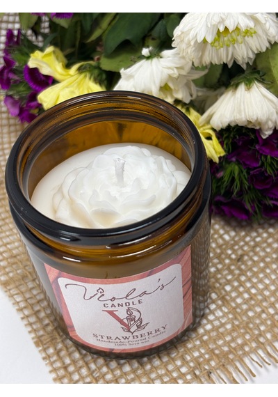 Violas Candle Amber Renk Cam Kavanoz Çilek Kokulu %100 Soya Wax Mum Beyaz