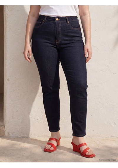 Lcwaıkıkı Curve Lacivert Büyük Beden Slim Mom Kadın Jean Pantolon