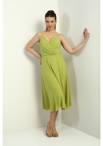 By Saygı Kadın İp Askılı Kruvaze Yaka Astarlı Arkası Bağcıklı Kloş Şifon Elbise Olive By Saygı Kadın İp Askılı Kruvaze Yaka Astarlı Arkası Bağcıklı Kloş Şifon Elbise Olive