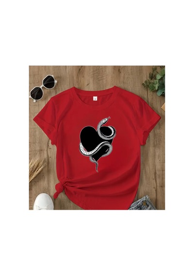 Herkesemoda Kalp Ve Yılan Baskı Detaylı Basic T-shirt Kırmızı