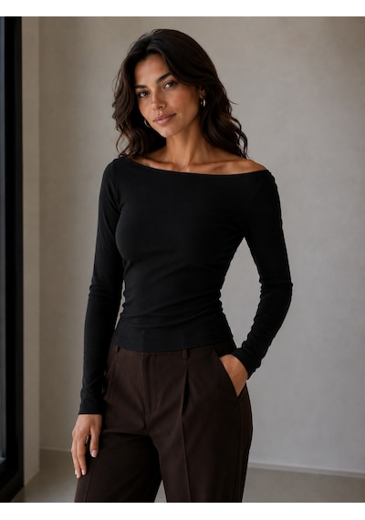 Sortie Collection Kayık Yaka Uzun Kollu Fit Bluz Siyah