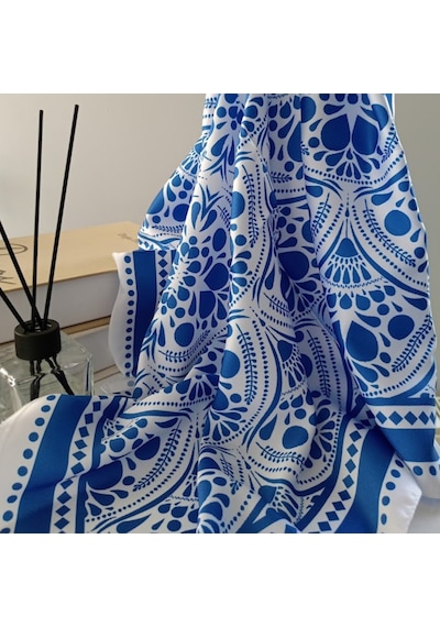 Lente Aksesuar Kadın Premium Desenli Boyun Çanta Ve Saç Fuları 70x70 Cm Alaçatı