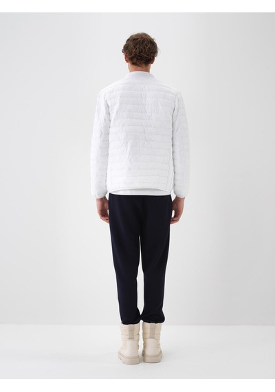 Beyaz Formunu Koruyan Regular Fit Mont 190571