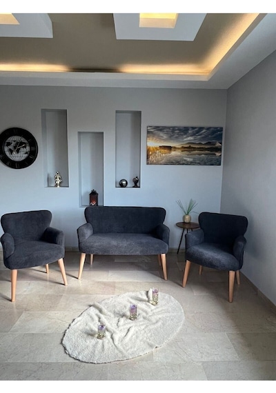 Azra Mobilya Azra Aksesuar Çay Seti Oturma Grubu, Puffy Kumaş Koltuk Takımı, Ahşap Ayak, Balkon Bahçe Mobilyası Gri