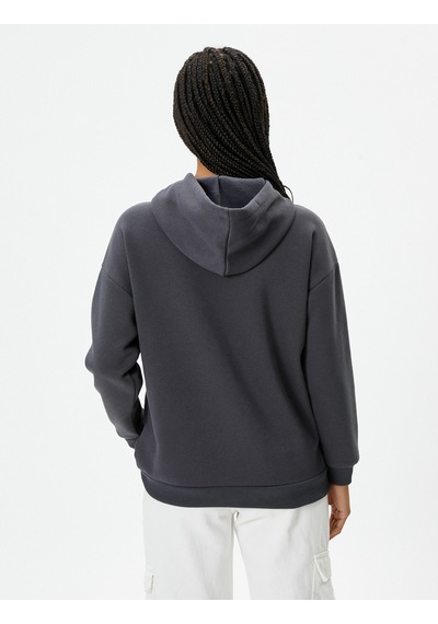 Koton Kolej Kapşonlu Sweatshirt Şardonlu Baskılı Antrasit 4wal10614ık Antrasit