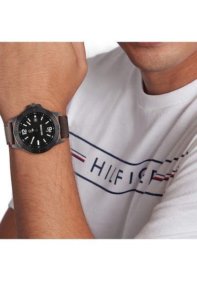 Tommy Hilfiger  Th1710530 Erkek Kol Saati