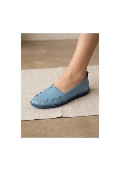 Beren Hakiki Deri Kadın Babet Ortopedik Taban Düz Motifli Slip-on Comfo Mavi