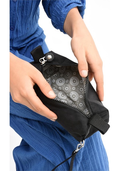 Tek Bölmeli Kalemlik Yıkanabilir ve Su Geçirmez Siyah Model: 571-15h - Siyah
