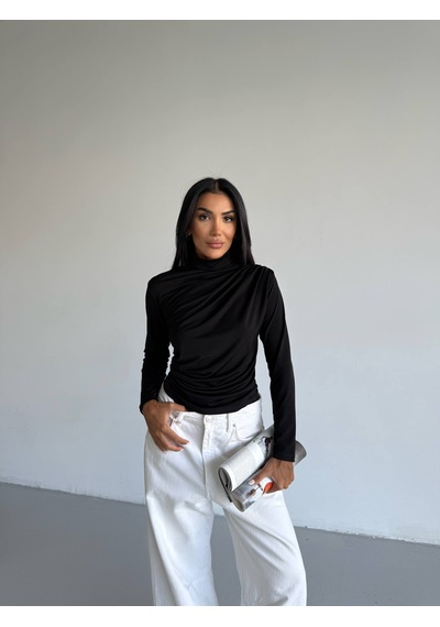 Trendhazan Boğazlı Sandy Kumaş Drapeli Bluz Siyah Siyah
