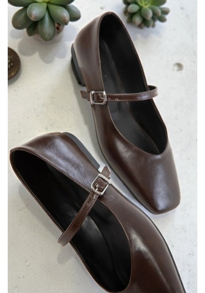 Aska Shoes Shoes Günlük Tokalı Babet 2025aska004 Rugan Kahverengi