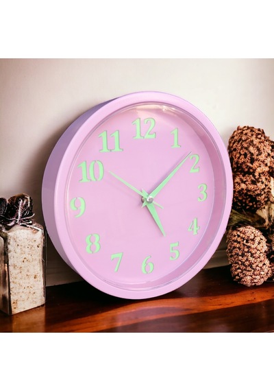 Fosforlu Gece Karanlıkta Parlayan Pembe Duvar Saati Çap 22 Cm Pembe