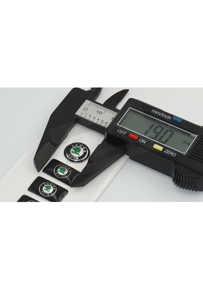 Skoda Auto Cam Açma Jant Torpido Direksiyon Metal Sticker Logo Se