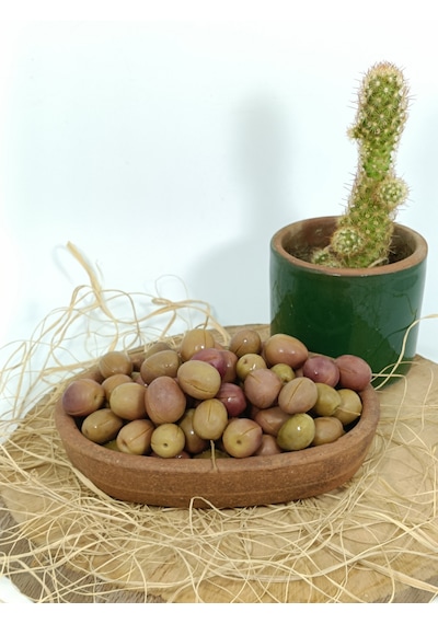 Aydın Yöresi Manzalina Cinsi Sofralık Tatlandırılmış Çizik Zeytin 4 Kg