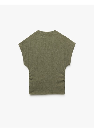 Koton Slim Fit Dokulu Dik Yaka Kolsuz Tişört Haki 5sak50155ek Haki