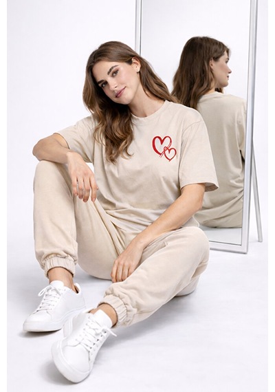 Sevgili Kombini Kalp Baskılı Oversize Çift Tişört Unisex Uyumlu P Bej
