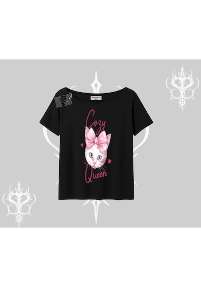 Tarzsokak Cozy Queen Kedi Baskılı Kayık Yaka Tshirt Siyah